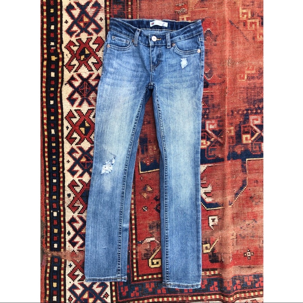 Levi’s 711 Skinny Jean!!!